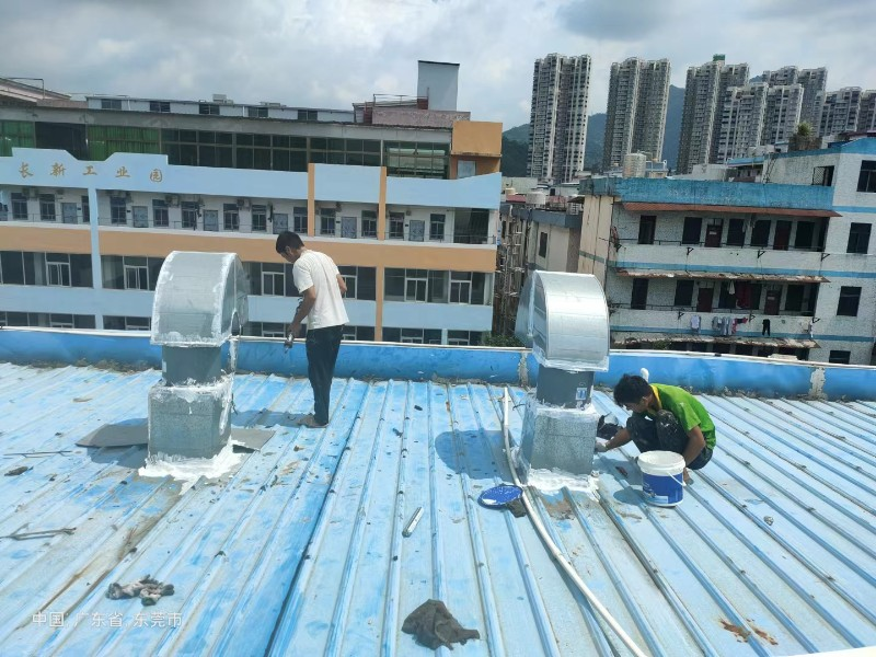 红桥钢结构屋面涂料维修方法